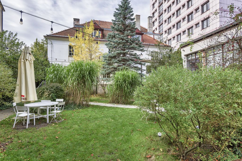 Zabytkowa willa z najlepszym adresem w Warszawie