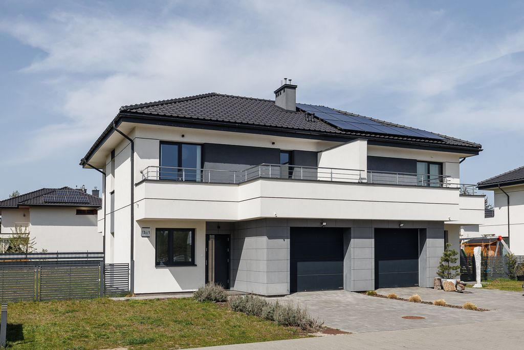 Nowy dom 130mkw w uroczej części Łomianek