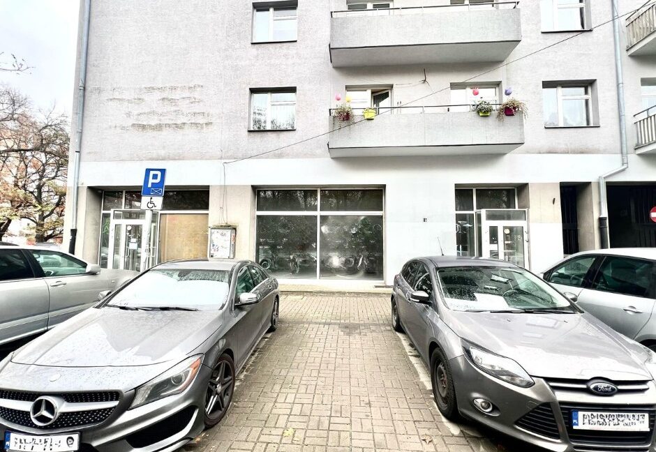 23074624