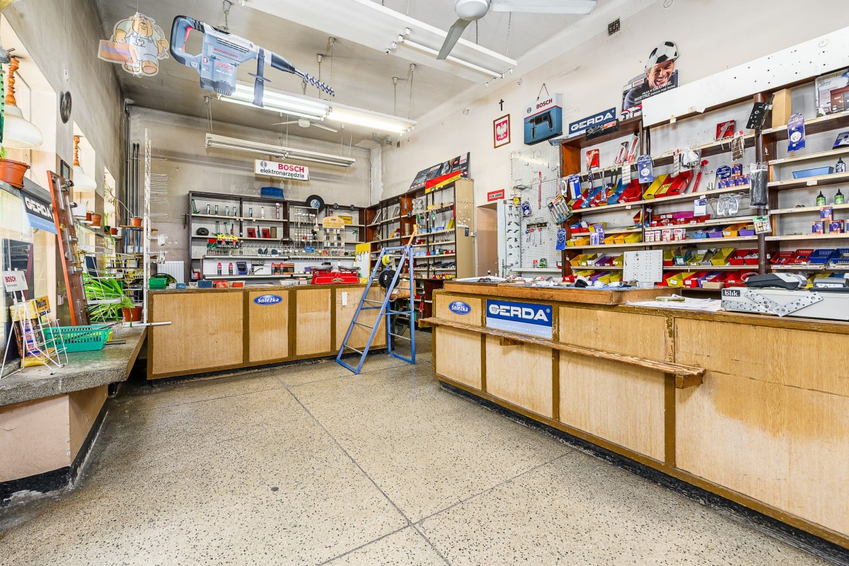 Plac Hallera| Inwestycja| Wysoki sufit| KW