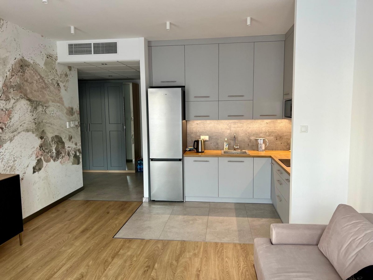 2 pok. apartament  Bliska Wola Tower