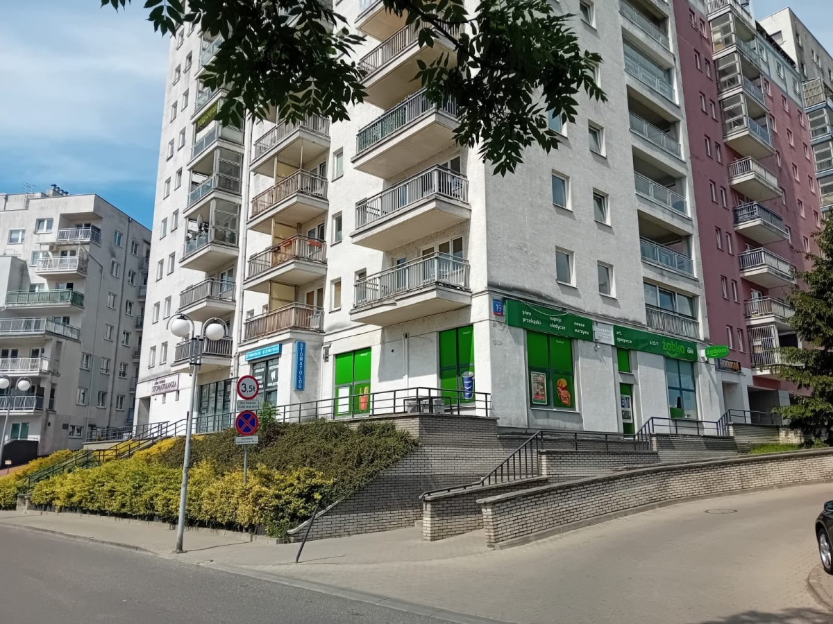 Dla singla lub pary. Atrakcyjna kawalerka, Natolin