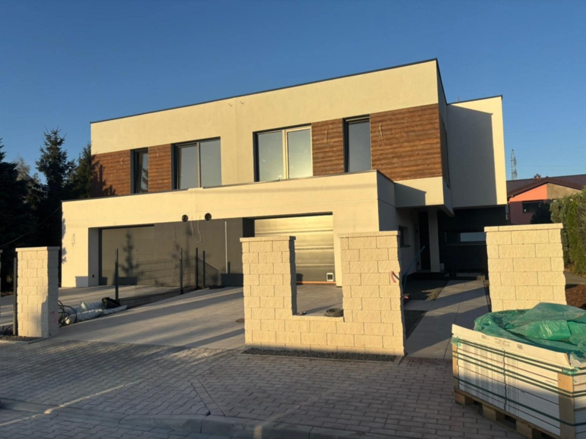 Nowoczesny bliźniak 217 m², Pruszków, Bąki