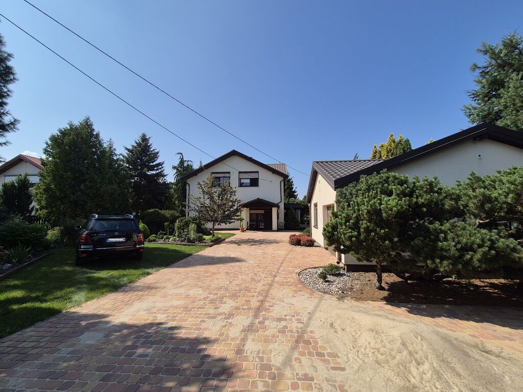 Dom Paprotnia gmina Teresin okolica CPK