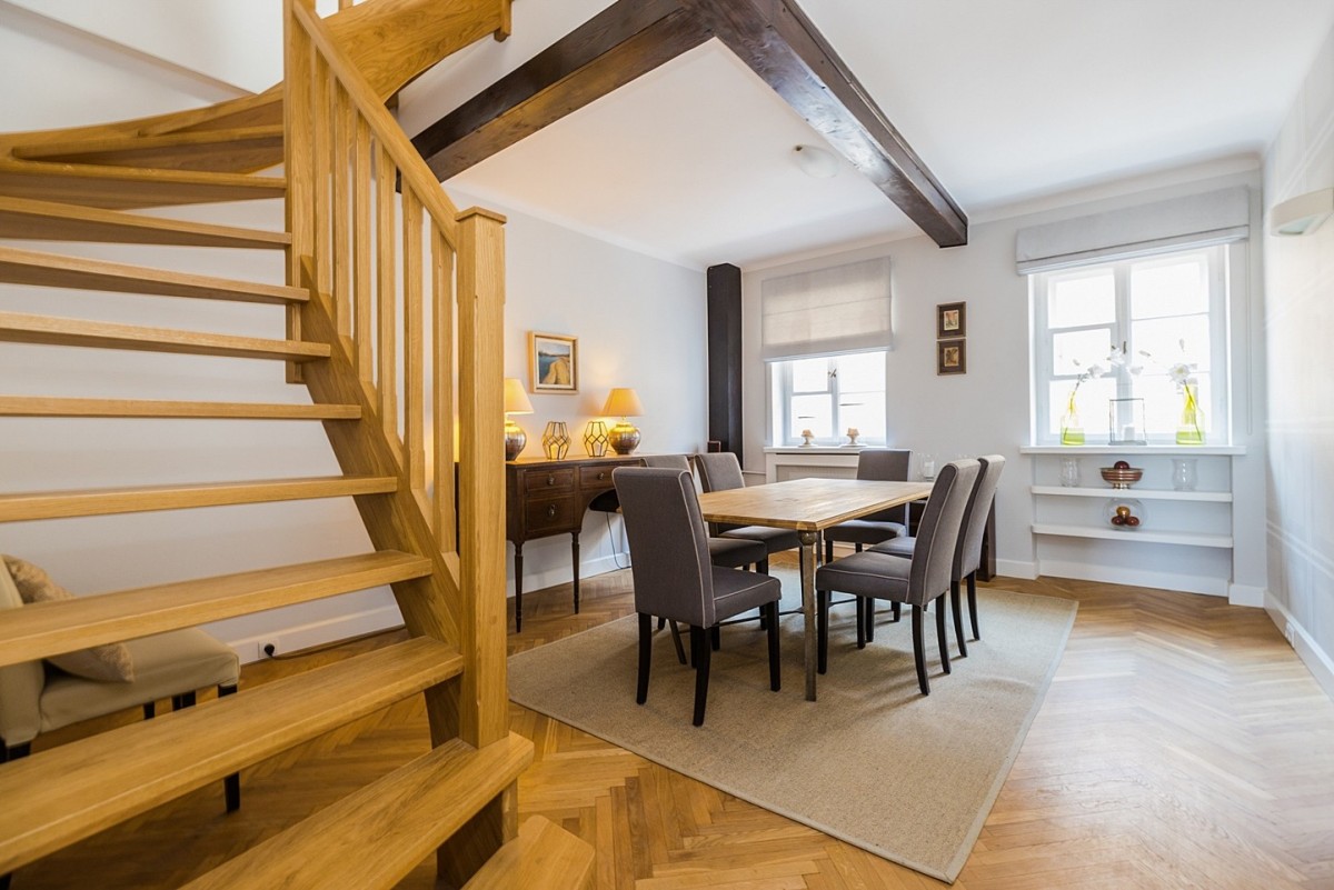 Przestronny apartament na Starym Mieście