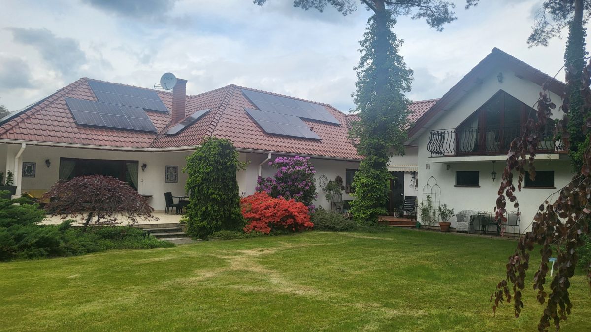 Atrakcyjny dom w Józefowie