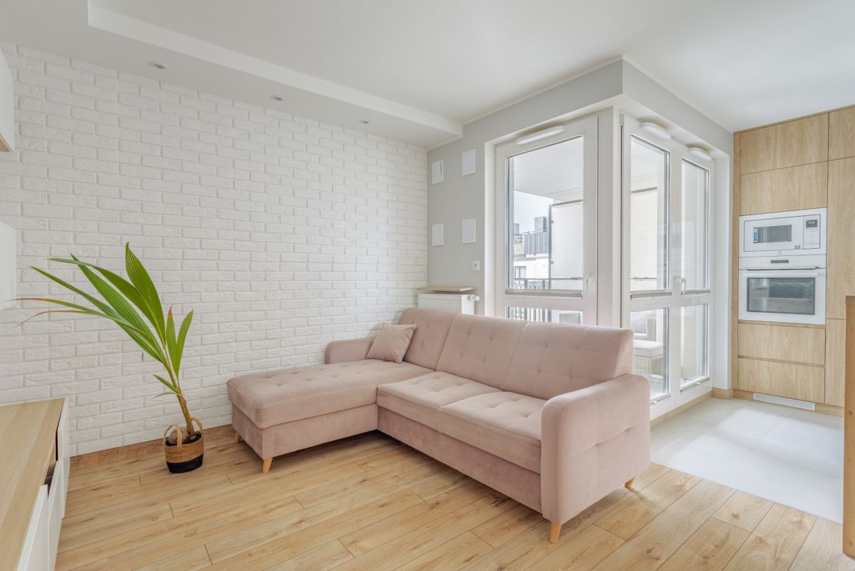Dwustronne jasne 3 pokoje, balkon – Warszawa Włoch