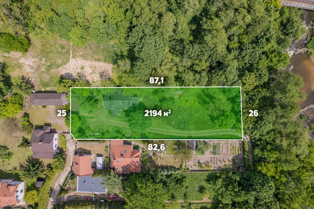 Działka budowlana nad rzeką Świder | 2194 m2