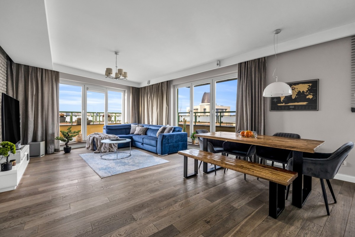 Przestronny apartament w sercu Miasteczka Wilanów