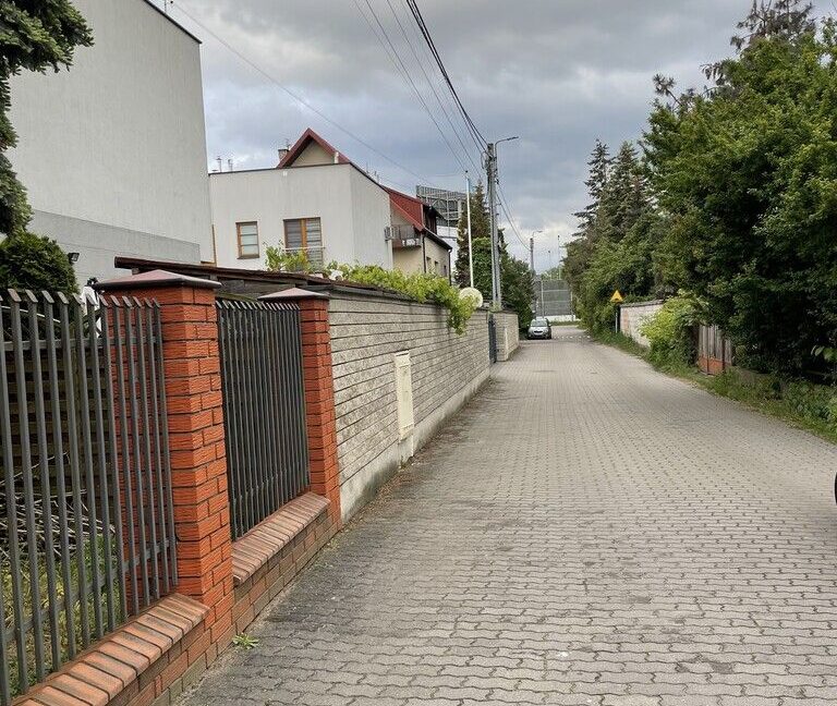 23948773