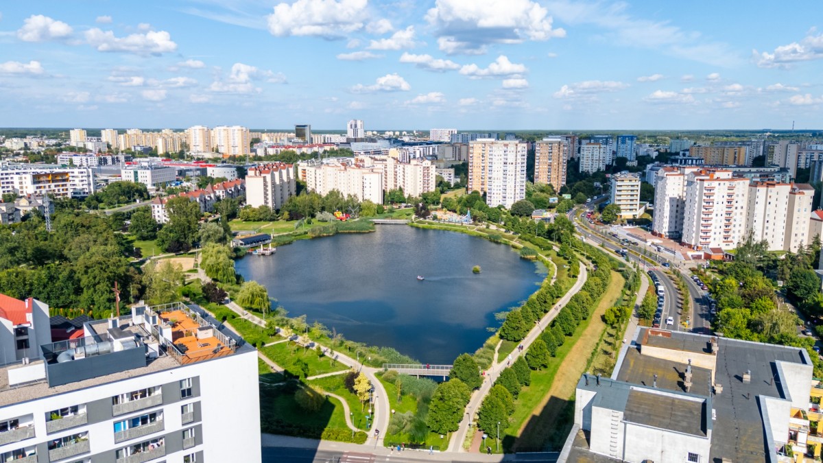Widok na Balaton i panoramę Warszawy