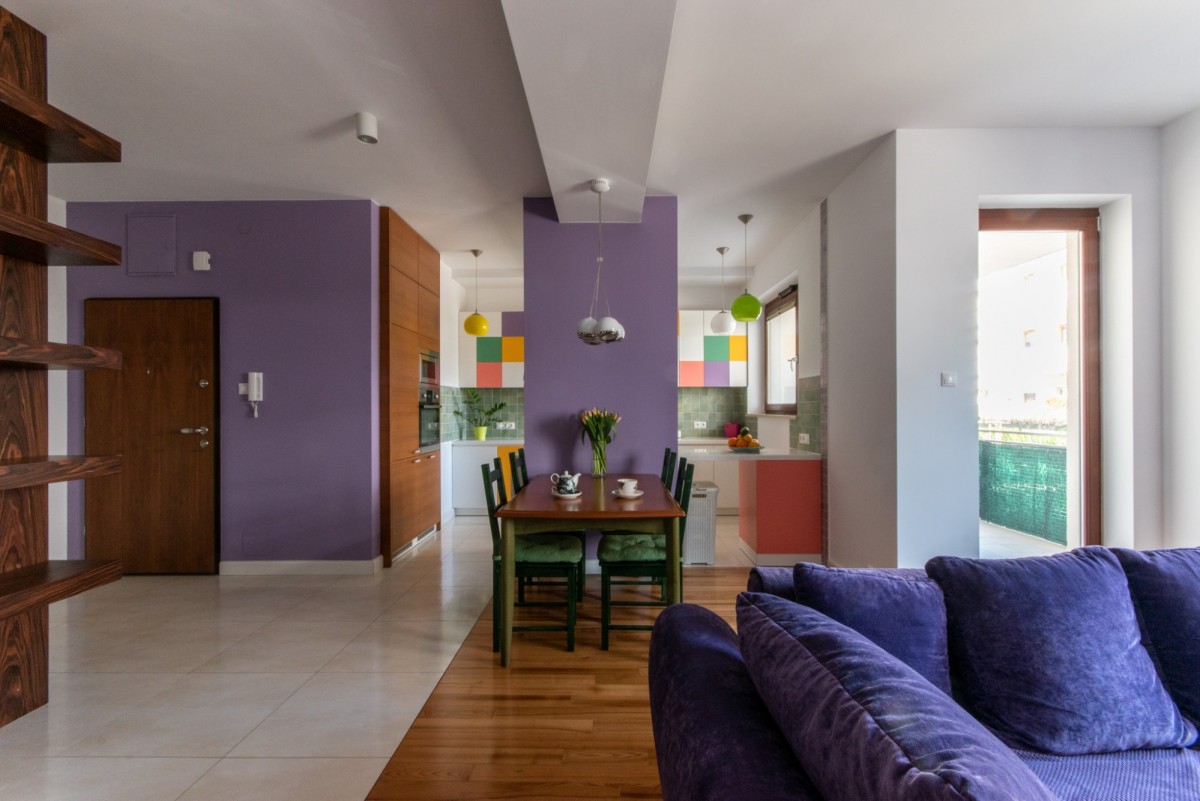 Przestronny apartament z garderobą i ogródkiem