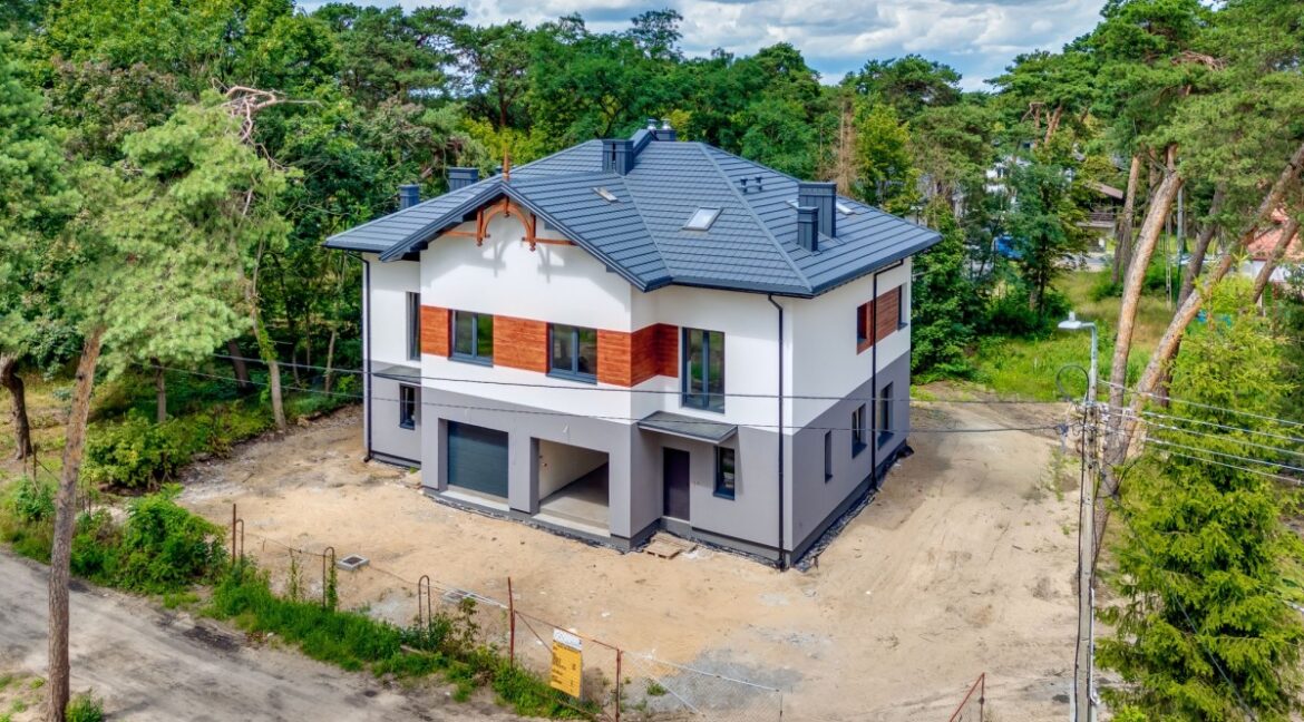 24048994