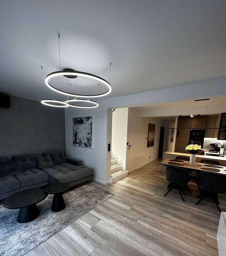 Dwupoziomowy apartament z tarasem 45 m² – jak dom