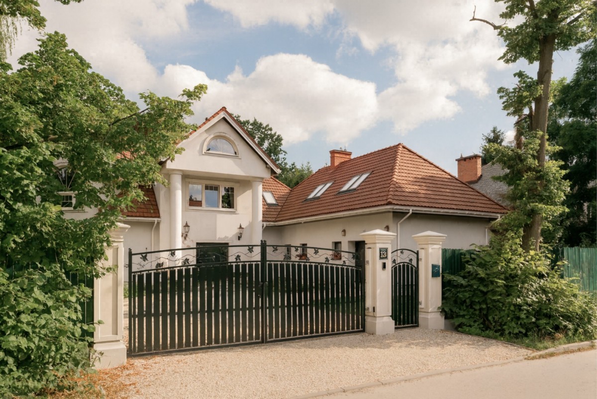 Nowy dom-siłownia, sauna, fotowoltaika, monitoring