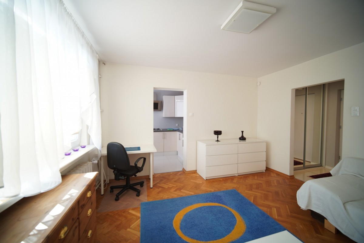 Rejtana 28m2 widna kuchnia