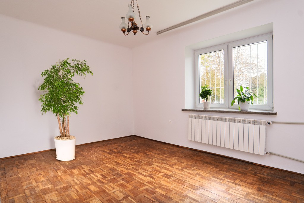Nowolipki, 2 pokoje na parterze, cisza!