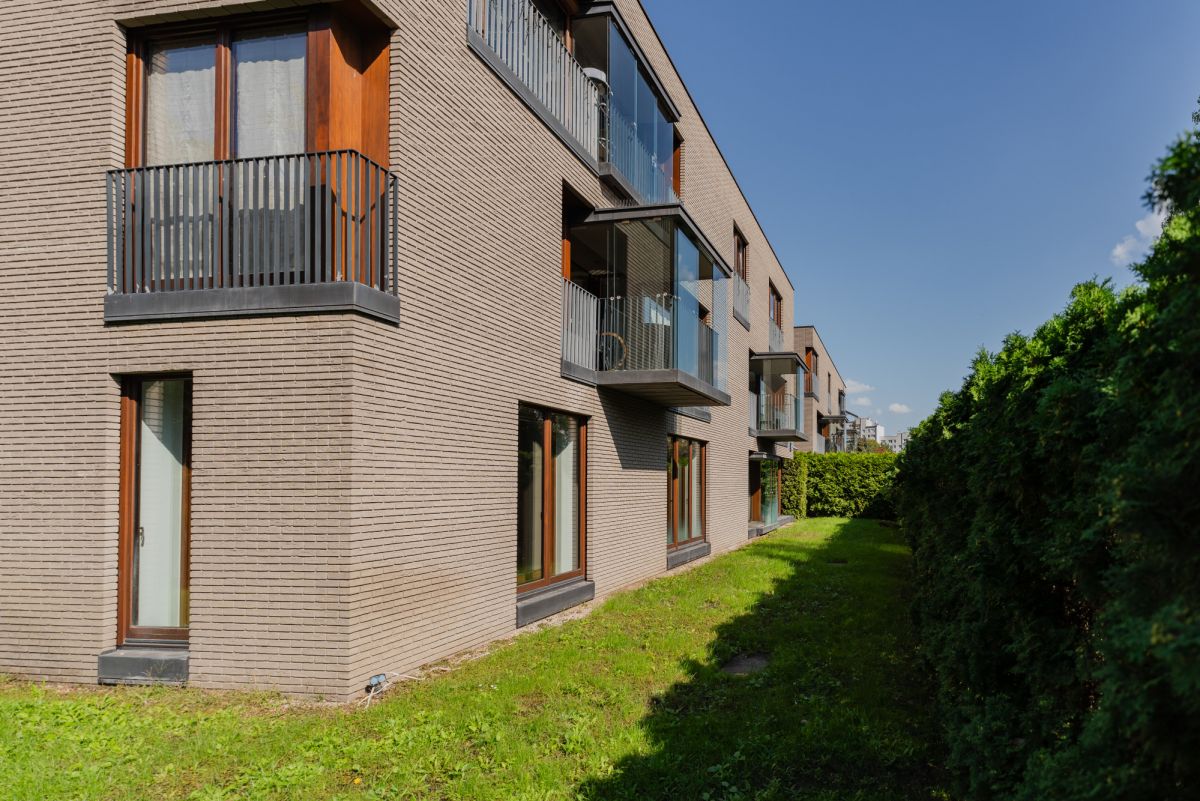 dwupoziomowy apartament z ogródkiem – 290m2