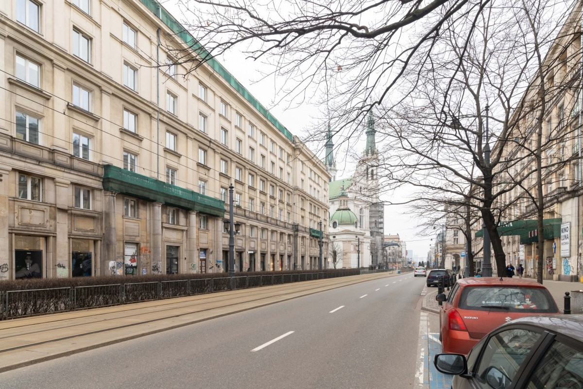 Małe mieszkanie przy stacji Metro Politechnika