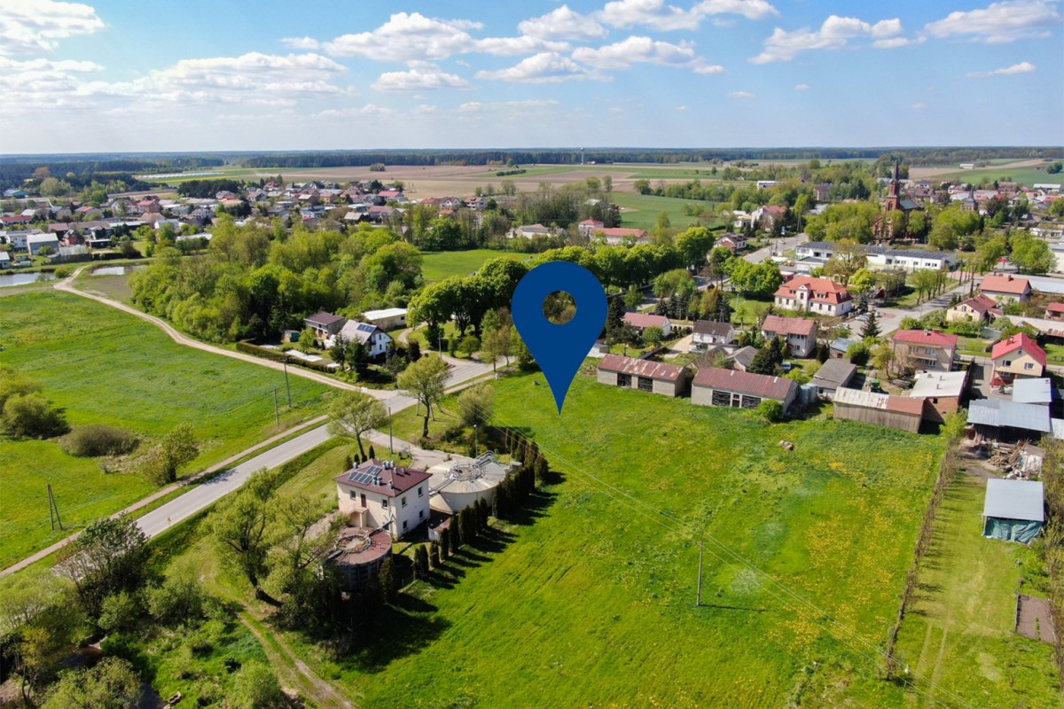 Grunt inwestycyjny 2788 m² w Miedznej