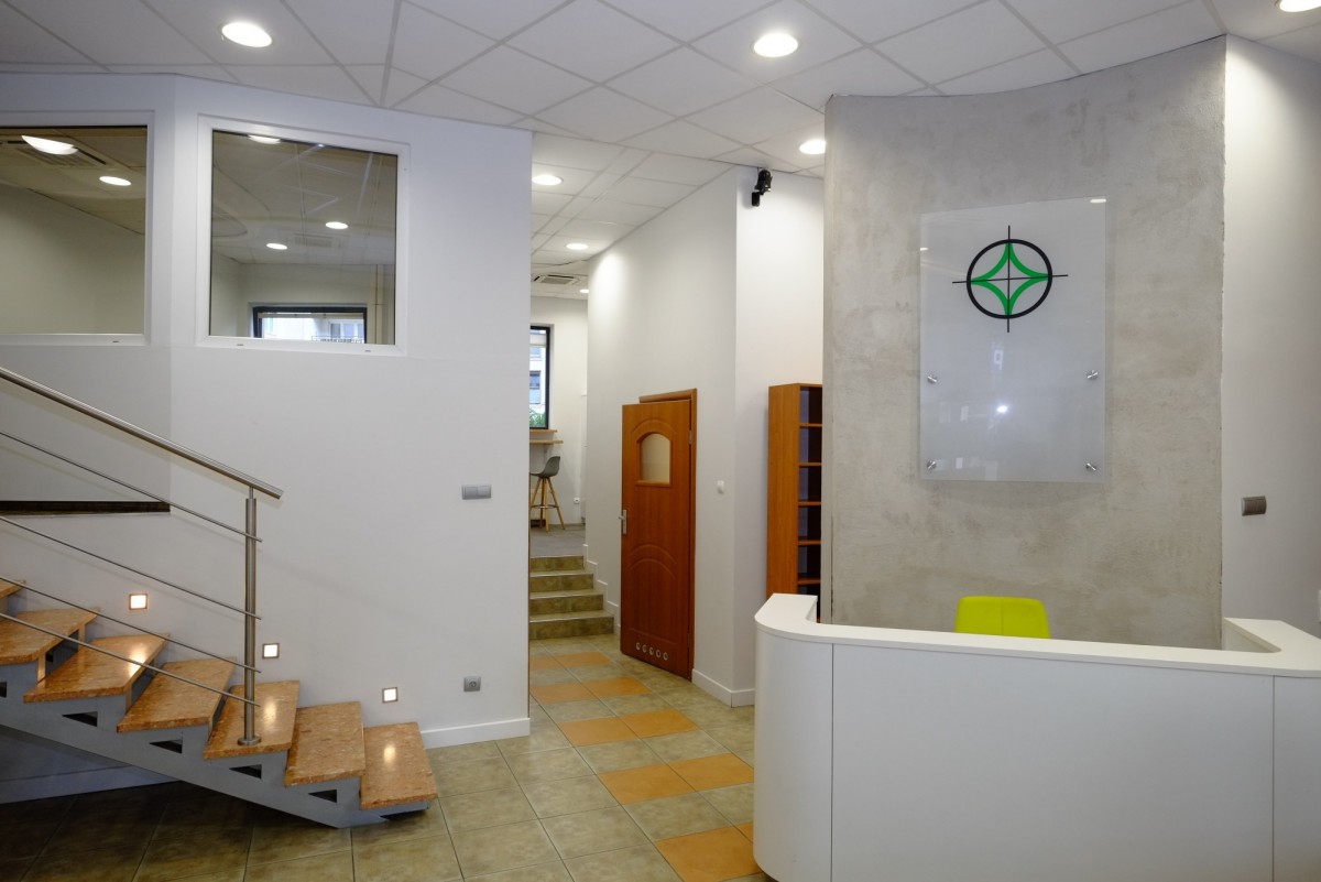 WYNAJEM: Lokal Usługowy – Natolin/Kabaty – 107m2