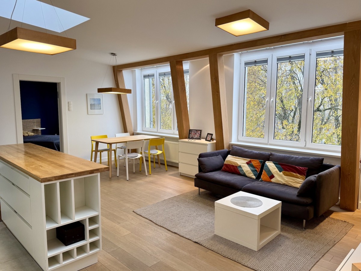 Ostatnie piętro – GENIALNY WIDOK + GARAŻ