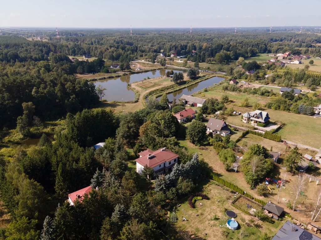 Dom 380 m² na dużej działce 2557 m² – Kąck,