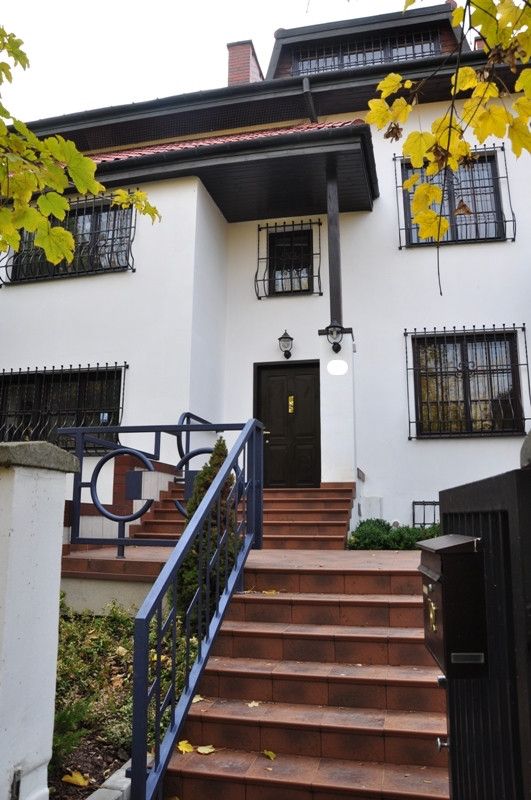 Duży dom na Mokotowie