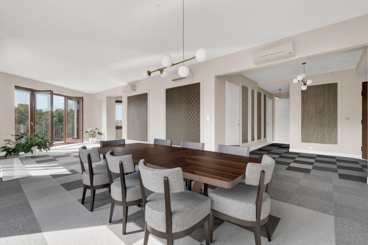 Opera II, piękne biuro pośrodku zieleni