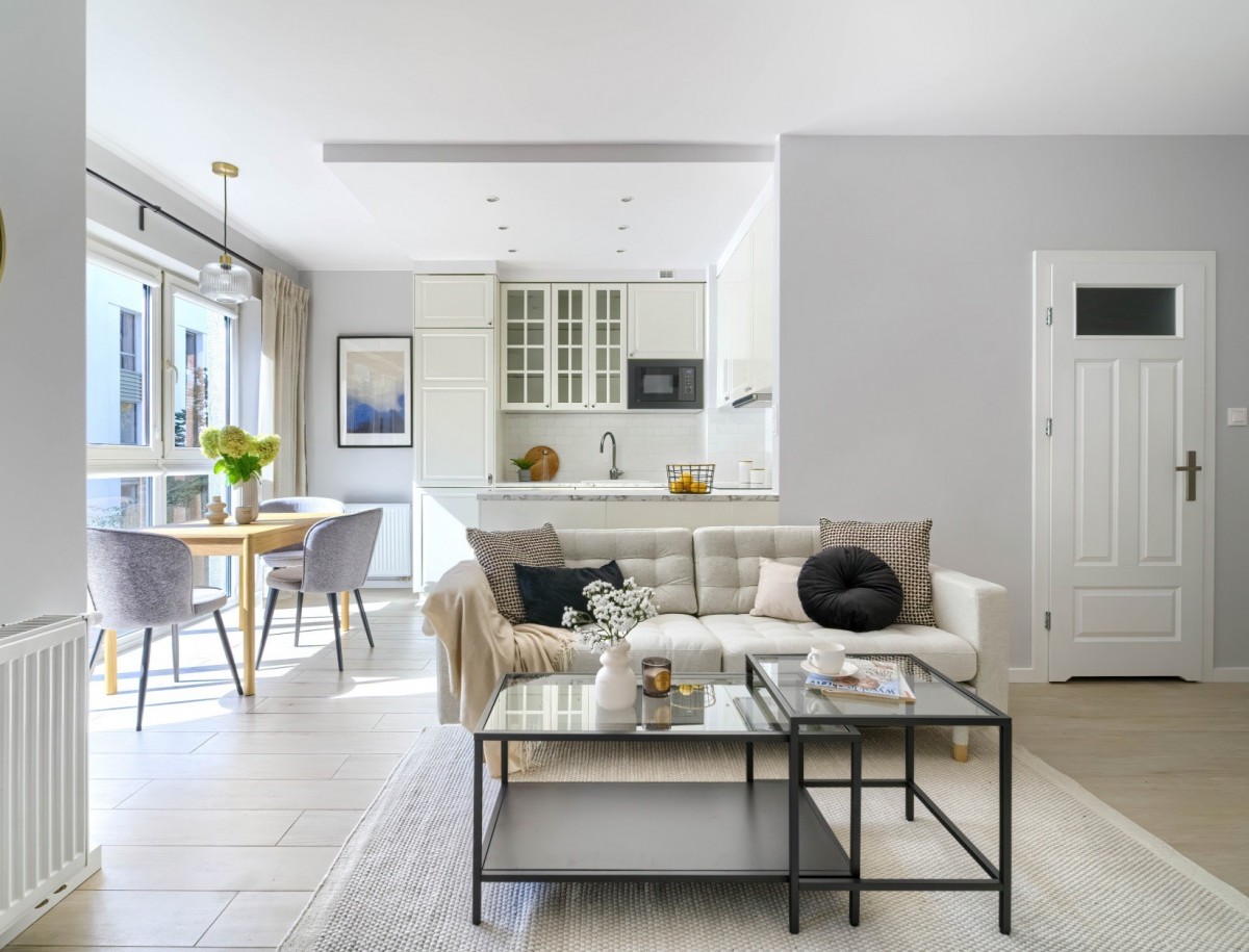 3 pokoje z garażem obok SWPS