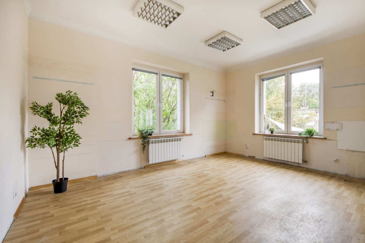 Duże mieszkanie z ogrodem!