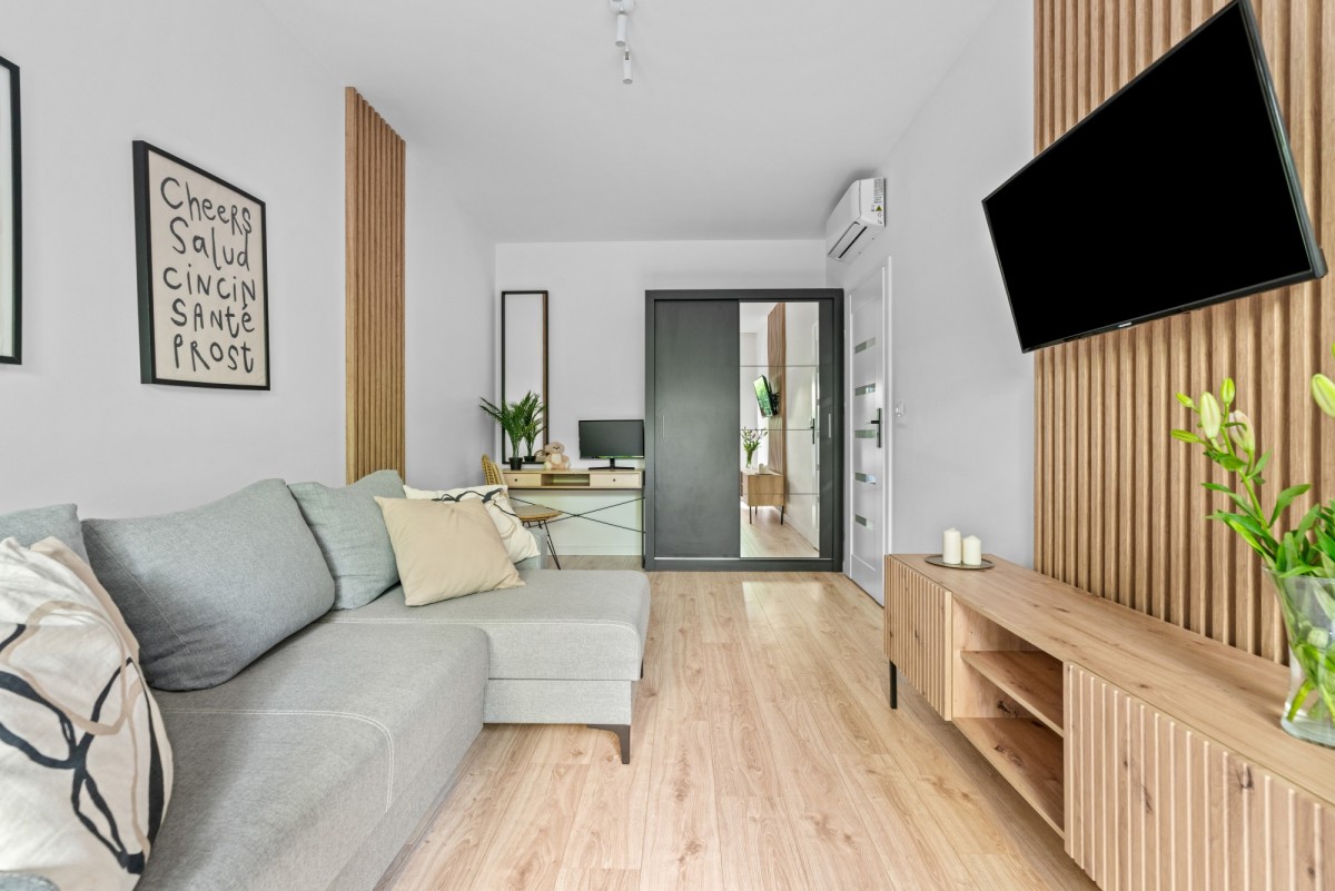 2 pokoje | Doskonała lokalizacja | Taras i ogródek