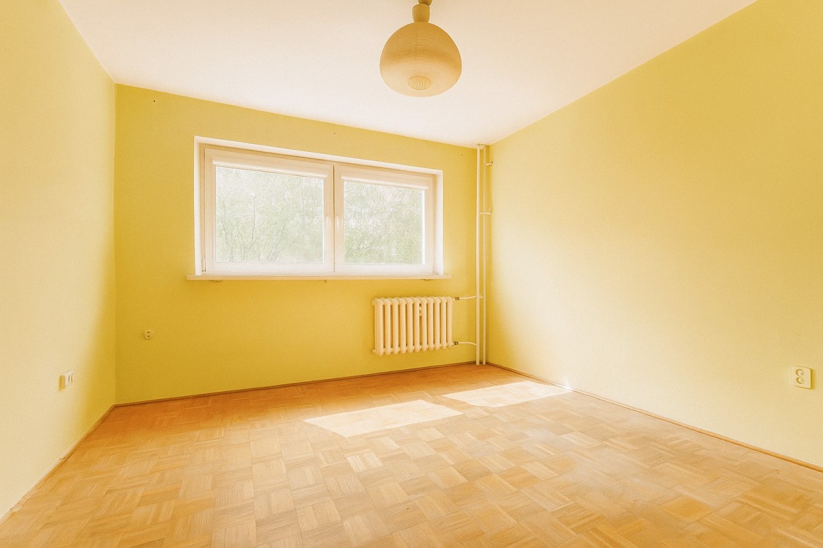 METRO Ulrychów. dwa ODDZIELNE pokoje. WINDA