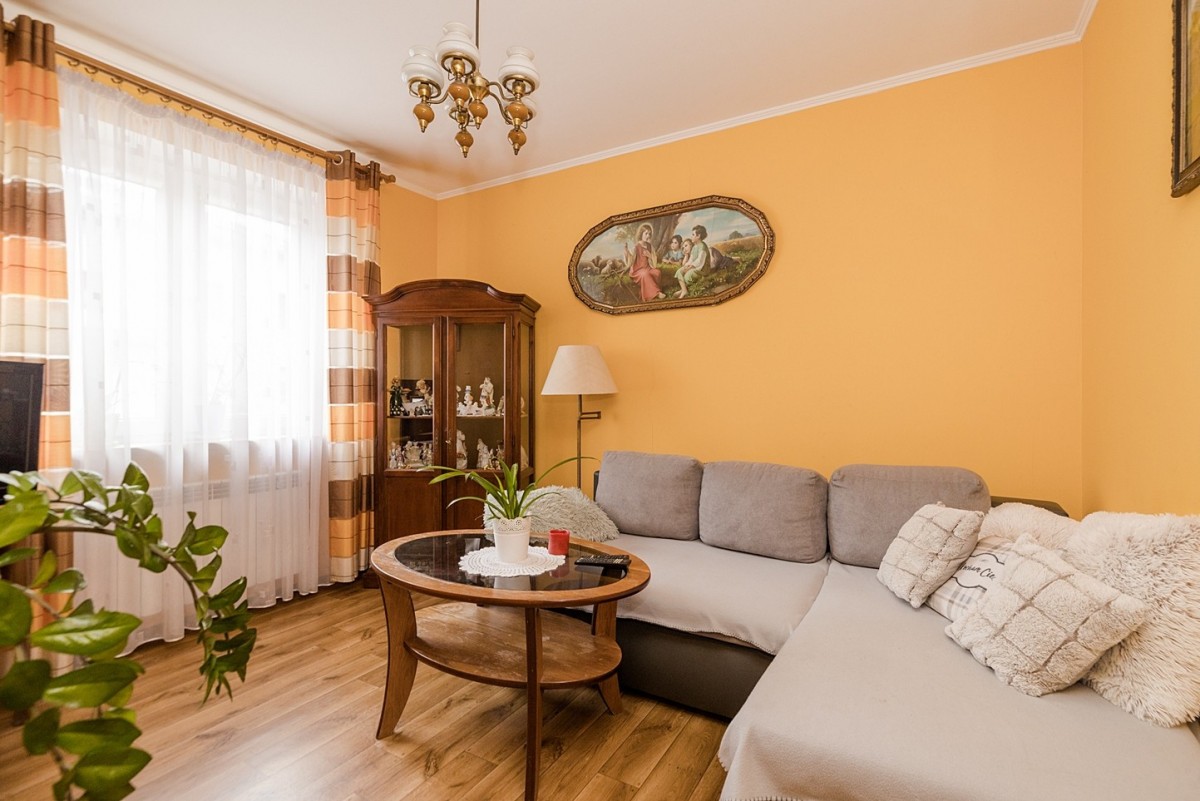 Dom – Bliźniak, Marki ul Cicha, Działka 407 m2