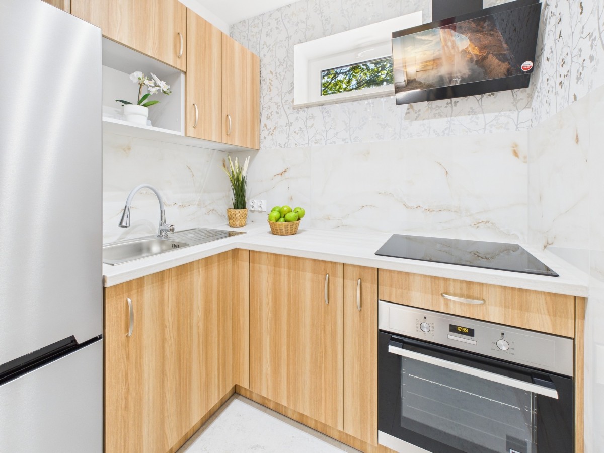 Wolnostojący budynek usługowy