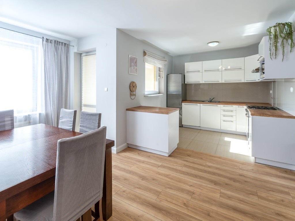 Brwinów  – Na sprzedaż