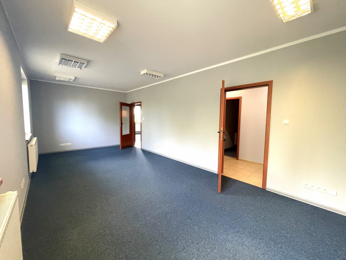 Biuro z dobrym dojazdem do Warszawy