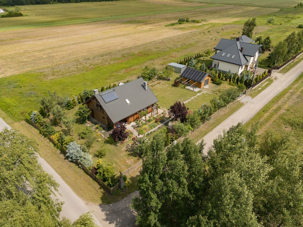 Dom z bali w otoczeniu zieleni 30 min do Warszawy