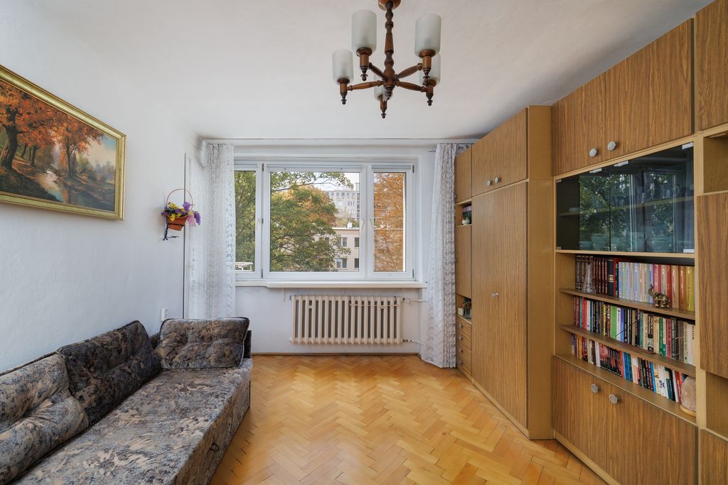 Śródmieście/Muranów  Dwustronne  Balkon