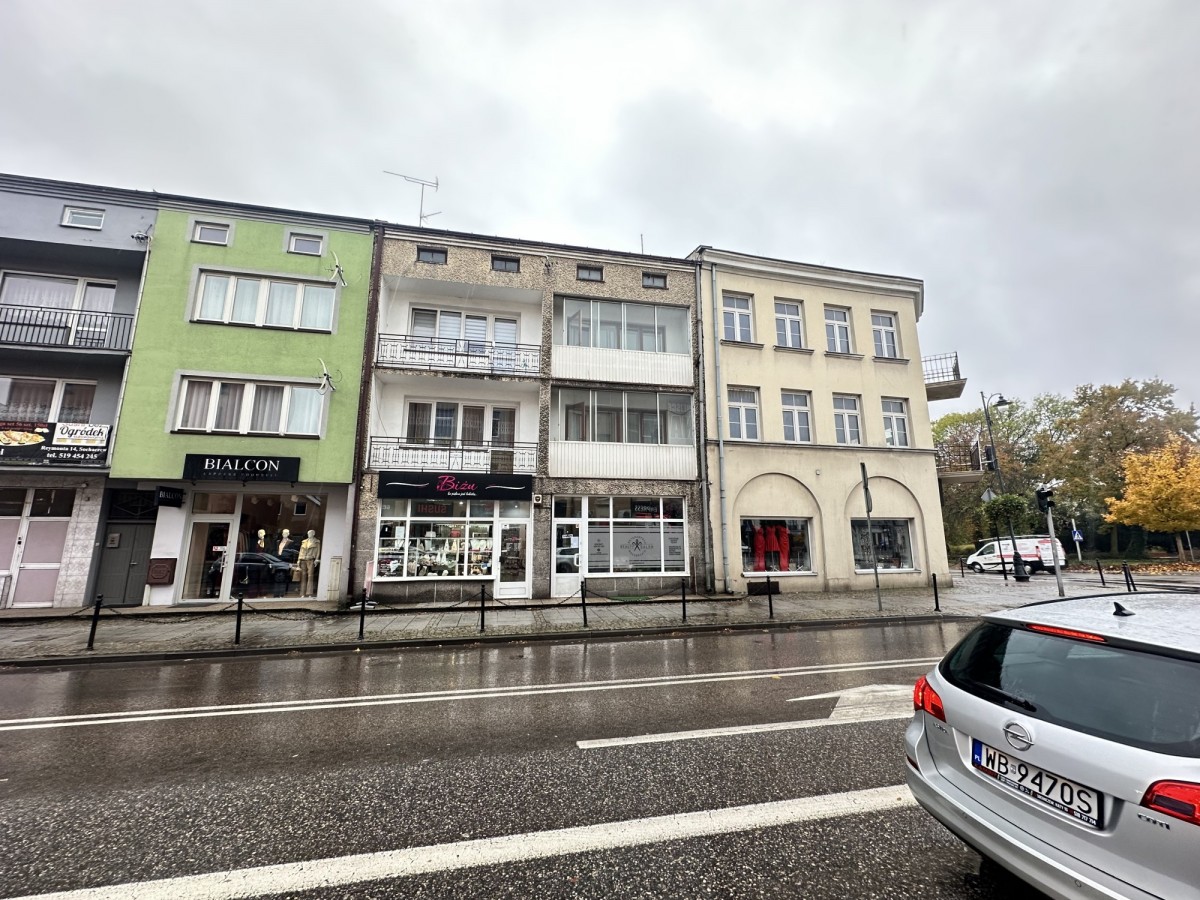 Dom + lok. usługowy z najemcami |  Sochaczewa