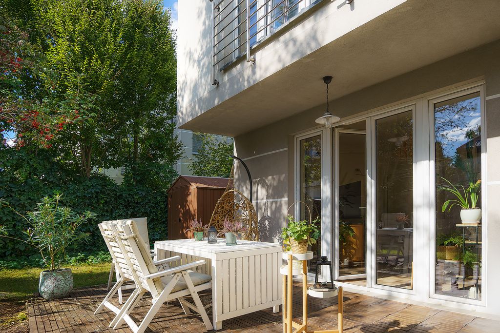 Wawer –  mieszkanie z ogródkiem blisko lasu