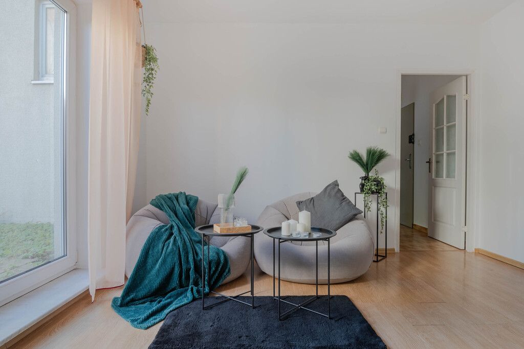 Kawalerka z własnym ogródkiem na Białołęce