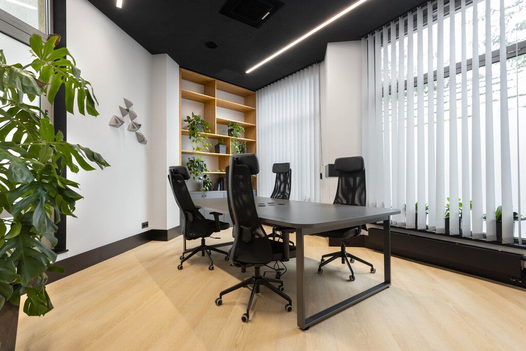 Luksusowe biuro w Centrum-7 miejsc parkingowych