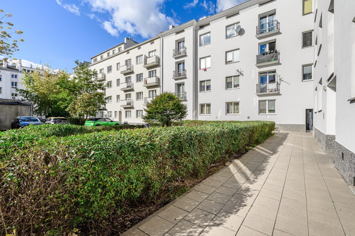 Stary Mokotów| 2 Balkony | Parking|Kamienica