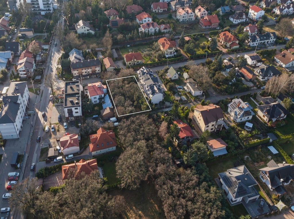 Działka budowlana z MPZP w centralnej części Marek