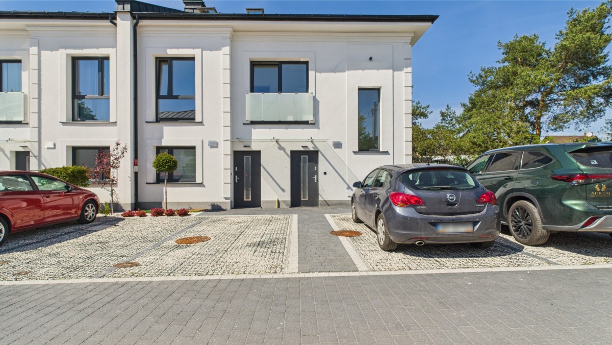 Mieszkanie developerskie z poddaszem na Wawrze