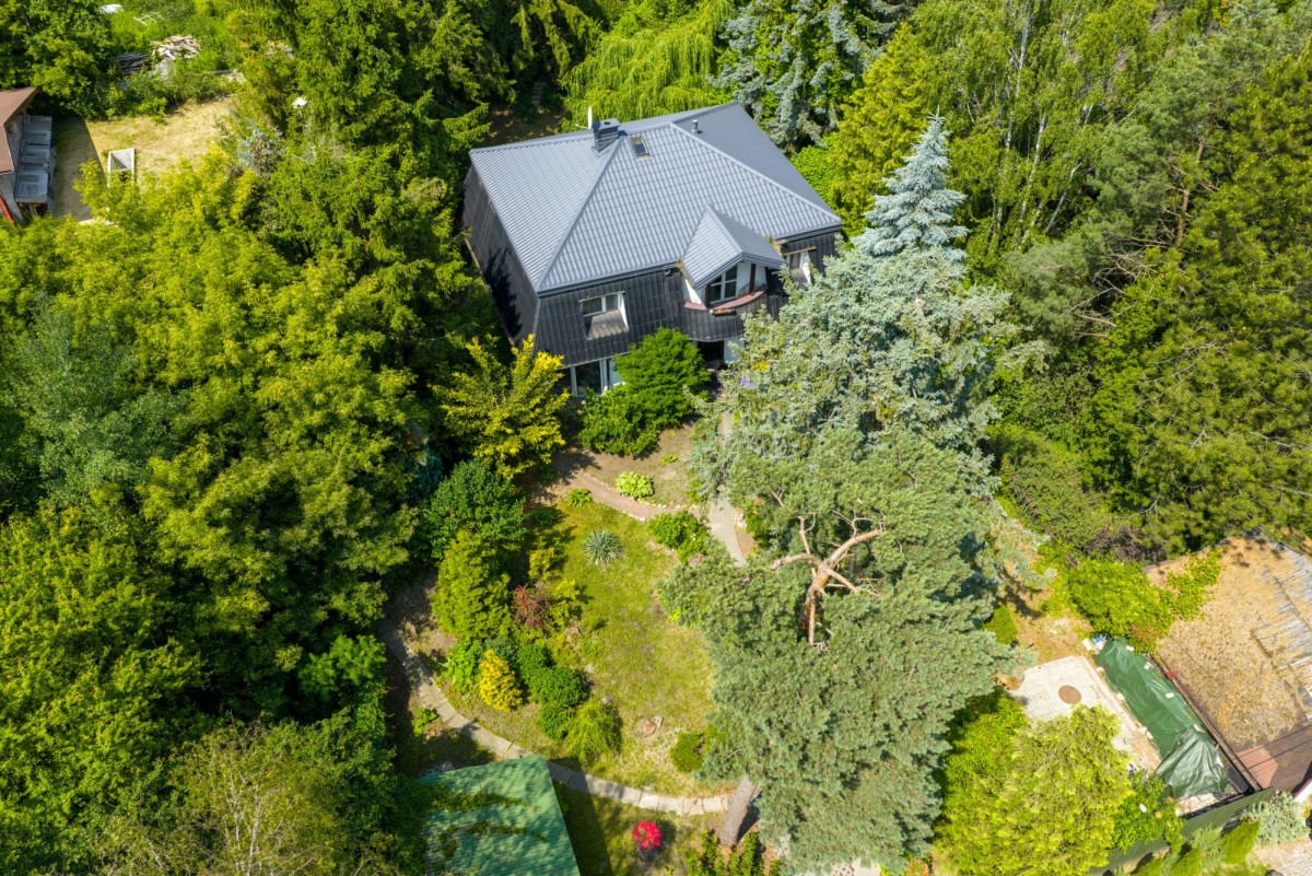 Klimatyczna willa przy Lesie Kabackim.