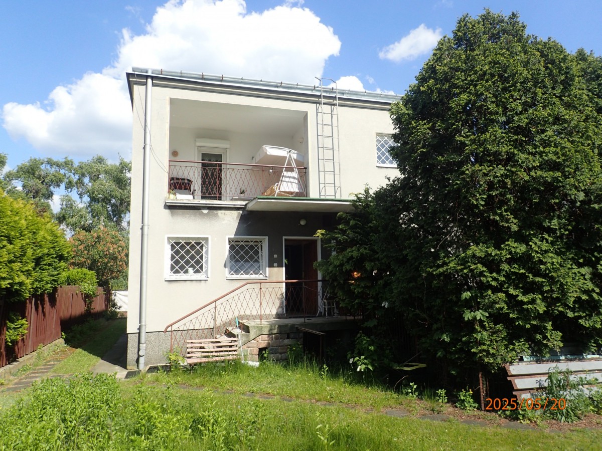 Warszawa Praga-Południe – Na sprzedaż