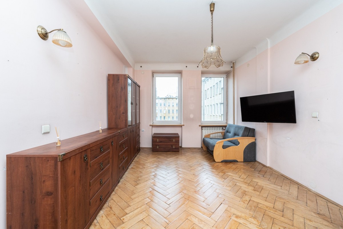 2 pokoje w sercu Warszawy, Varso Tower, Chmielna