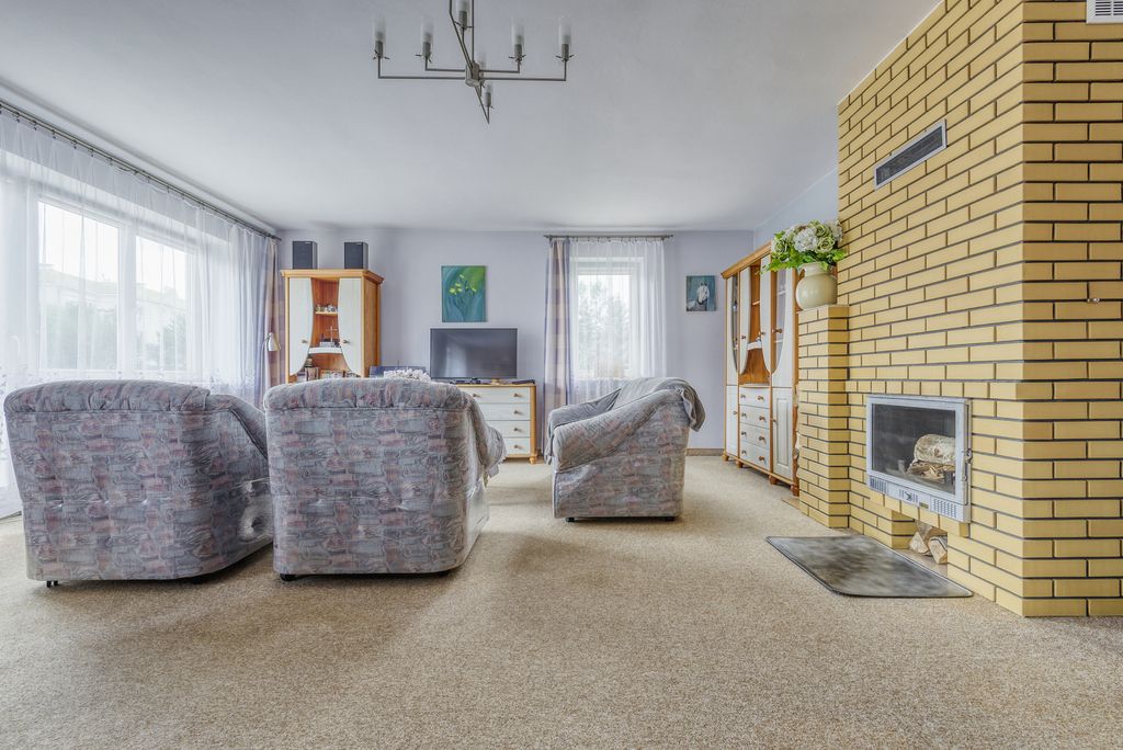 Bardzo ładny dom -Konstancin-Jeziorna!!